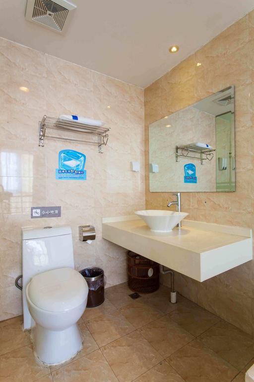 7Days Inn Wuzhou South Railway Station Cangwu Kamer foto